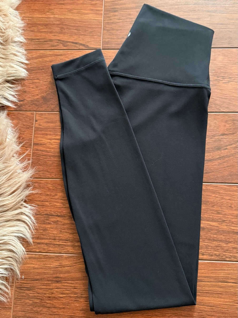 Lululemon size 6 align 28” Black high-waisted leggings, new without tag #activew